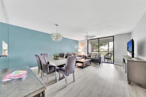 5250 Las Verdes Circle Delray Beach FL 33484