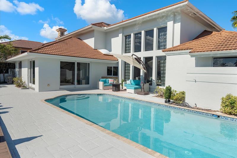 3050 NE 43rd Street Fort Lauderdale FL 33308