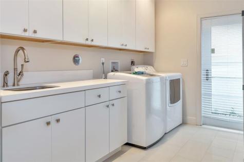 3050 NE 43rd Street Fort Lauderdale FL 33308