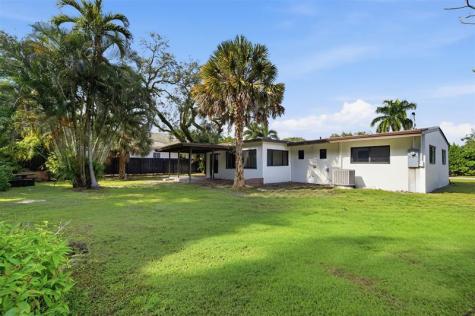 1824 SW 30th Street Fort Lauderdale FL 33315