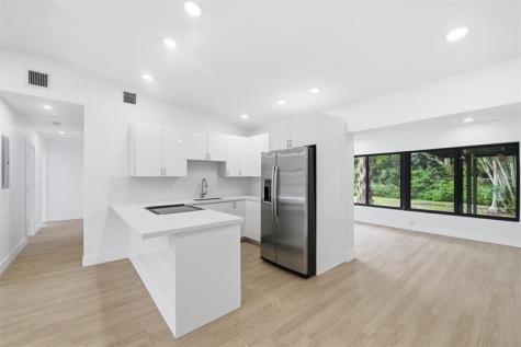 1824 SW 30th Street Fort Lauderdale FL 33315
