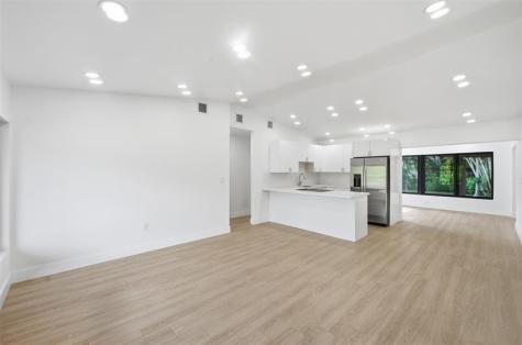 1824 SW 30th Street Fort Lauderdale FL 33315