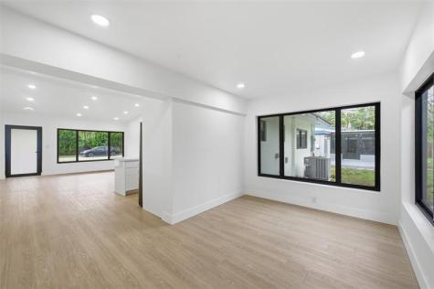 1824 SW 30th Street Fort Lauderdale FL 33315