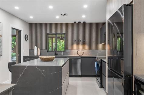 425 NE 25th Street Wilton Manors FL 33305