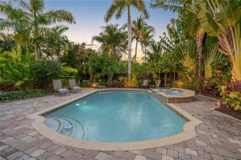 425 NE 25th Street Wilton Manors FL 33305