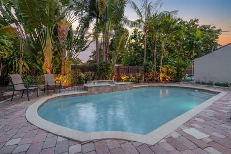 425 NE 25th Street Wilton Manors FL 33305