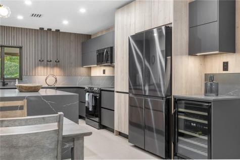 425 NE 25th Street Wilton Manors FL 33305