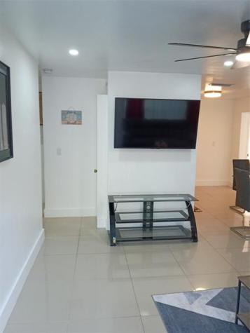 2701 NE 9th Avenue Pompano Beach FL 33064