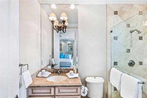 7 Pelican Drive Fort Lauderdale FL 33301