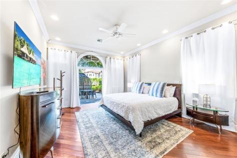 7 Pelican Drive Fort Lauderdale FL 33301