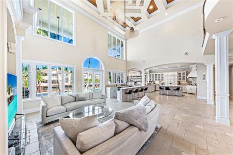 7 Pelican Drive Fort Lauderdale FL 33301