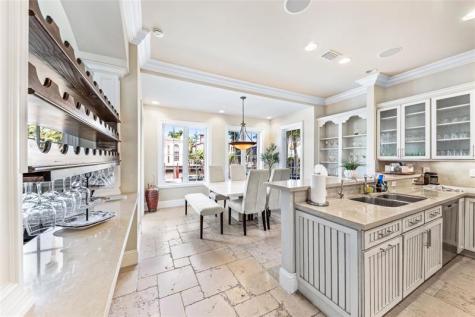7 Pelican Drive Fort Lauderdale FL 33301