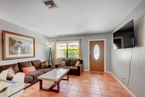 103 SW 10th Avenue Boynton Beach FL 33435