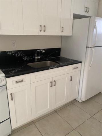 6032 Pierce Street Hollywood FL 33024
