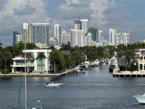 95 N Birch Road Fort Lauderdale FL 33304