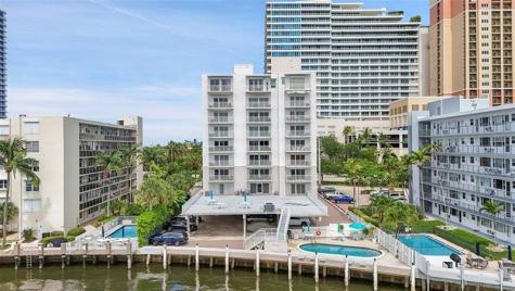 95 N Birch Road Fort Lauderdale FL 33304