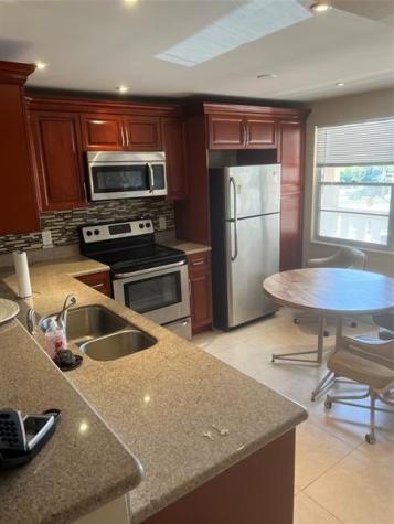 4301 Martinique Circle Coconut Creek FL 33066