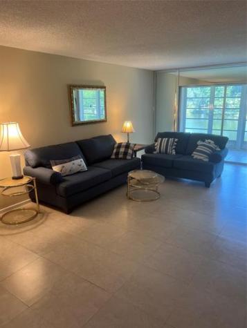 4301 Martinique Circle Coconut Creek FL 33066
