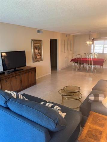 4301 Martinique Circle Coconut Creek FL 33066