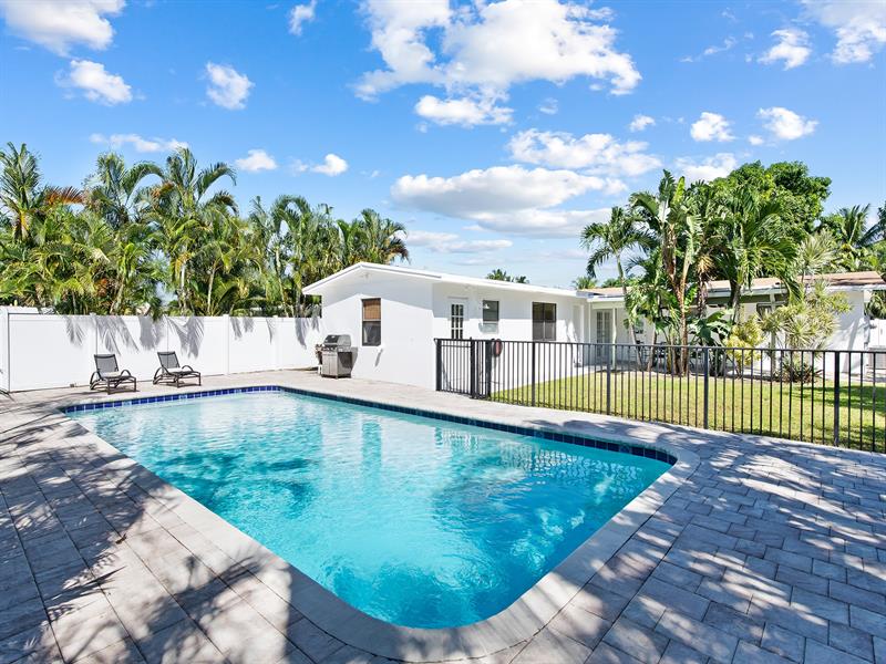413 NE 25th Avenue Pompano Beach FL 33062