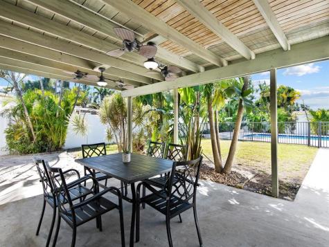 413 NE 25th Avenue Pompano Beach FL 33062
