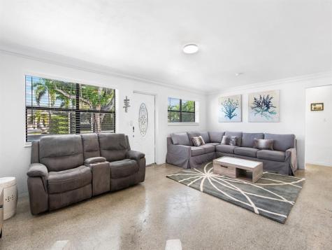 413 NE 25th Avenue Pompano Beach FL 33062