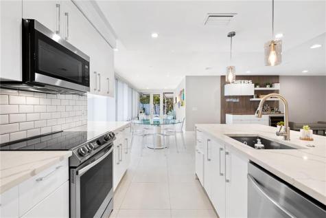 2801 NE 59th Street Fort Lauderdale FL 33308