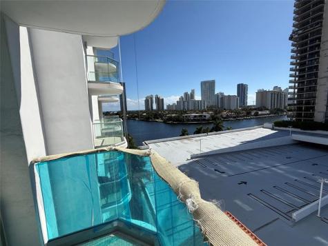 19707 Turnberry Way Miami FL 33180