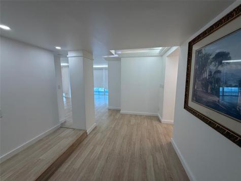 19707 Turnberry Way Miami FL 33180