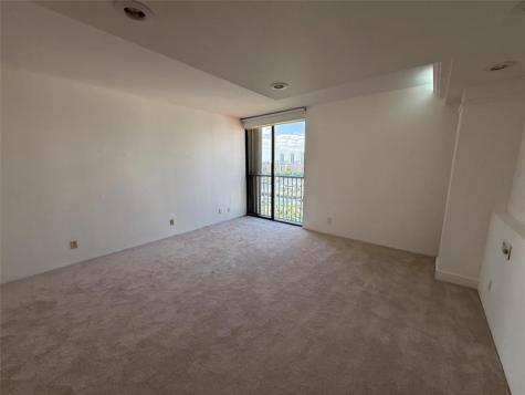 19707 Turnberry Way Miami FL 33180