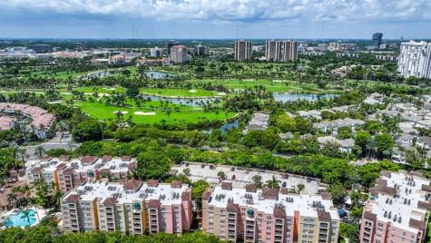 19707 Turnberry Way Miami FL 33180