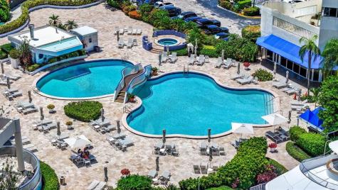 19707 Turnberry Way Miami FL 33180