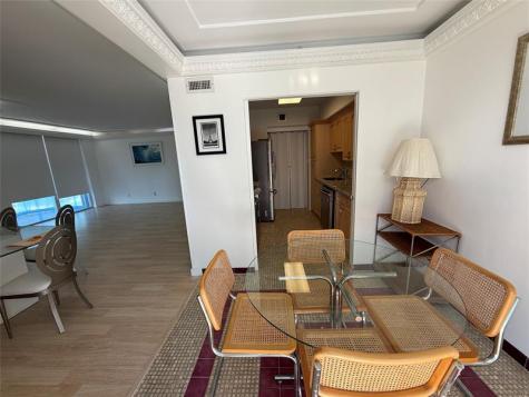 19707 Turnberry Way Miami FL 33180