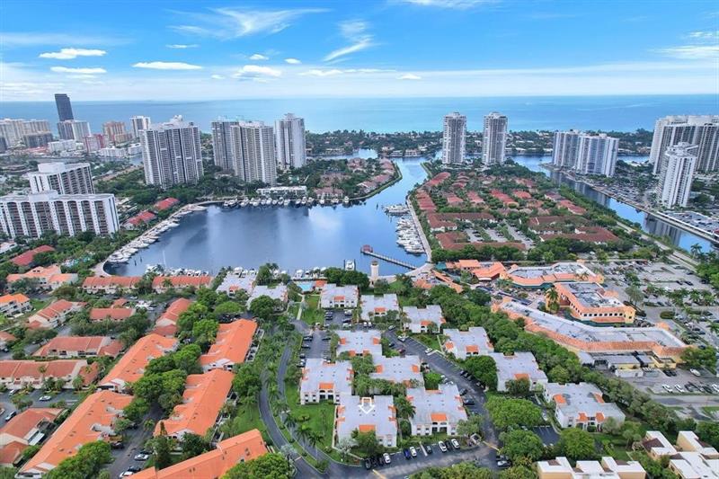 3571 Magellan Circle Aventura FL 33180