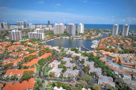 3571 Magellan Circle Aventura FL 33180