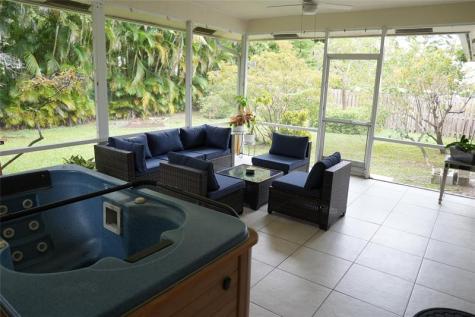 821 SW 13th Court Pompano Beach FL 33060