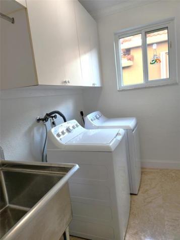 1003 Silktree Lane Weston FL 33327