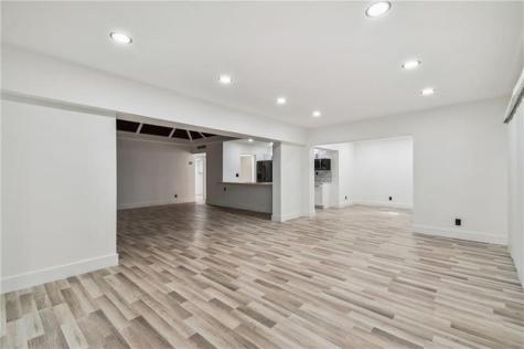 5704 S Travelers Palm, Lane Tamarac FL 33319