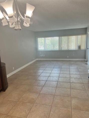 120 Lakeview Drive Weston FL 33326