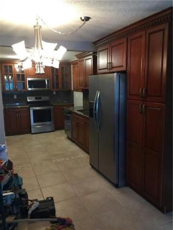 120 Lakeview Drive Weston FL 33326