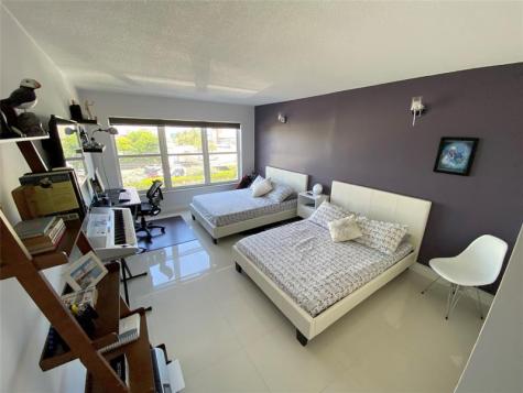 3000 E Sunrise Boulevard Fort Lauderdale FL 33304