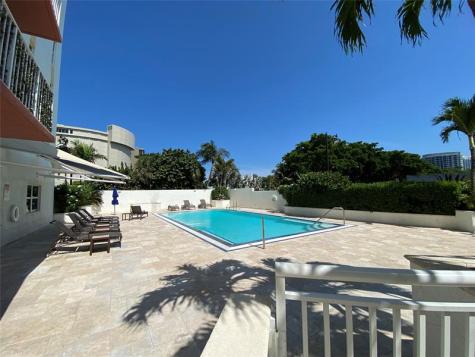 3000 E Sunrise Boulevard Fort Lauderdale FL 33304
