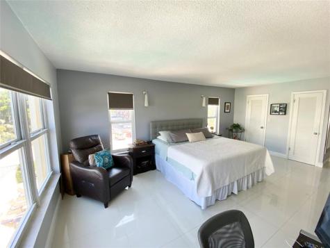 3000 E Sunrise Boulevard Fort Lauderdale FL 33304