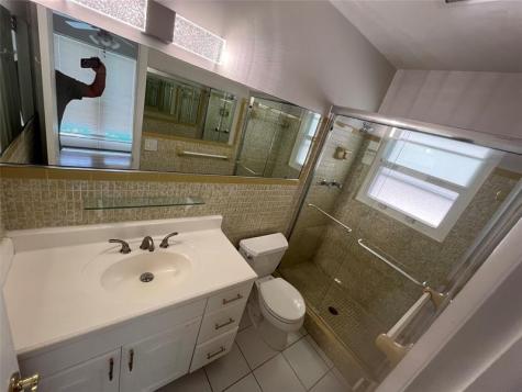 837 NW 9th Avenue Dania Beach FL 33004