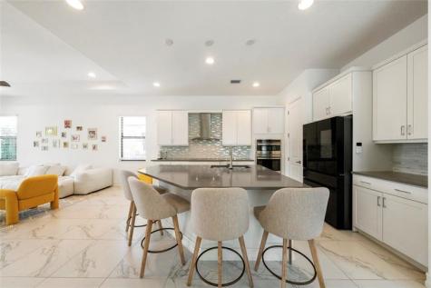 11843 SW 13th Court Pembroke Pines FL 33025