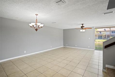 1171 Sussex Drive North Lauderdale FL 33068