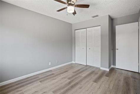 1171 Sussex Drive North Lauderdale FL 33068