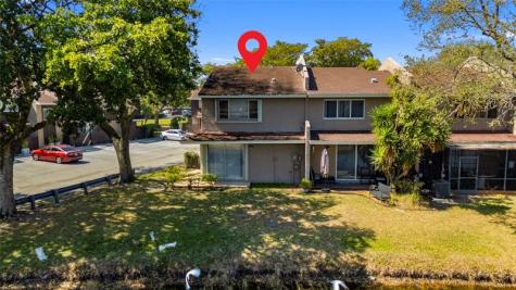 1171 Sussex Drive North Lauderdale FL 33068