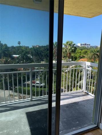 816 NW 11th Street Miami FL 33136