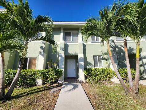 119 Hidden Court Road Hollywood FL 33023